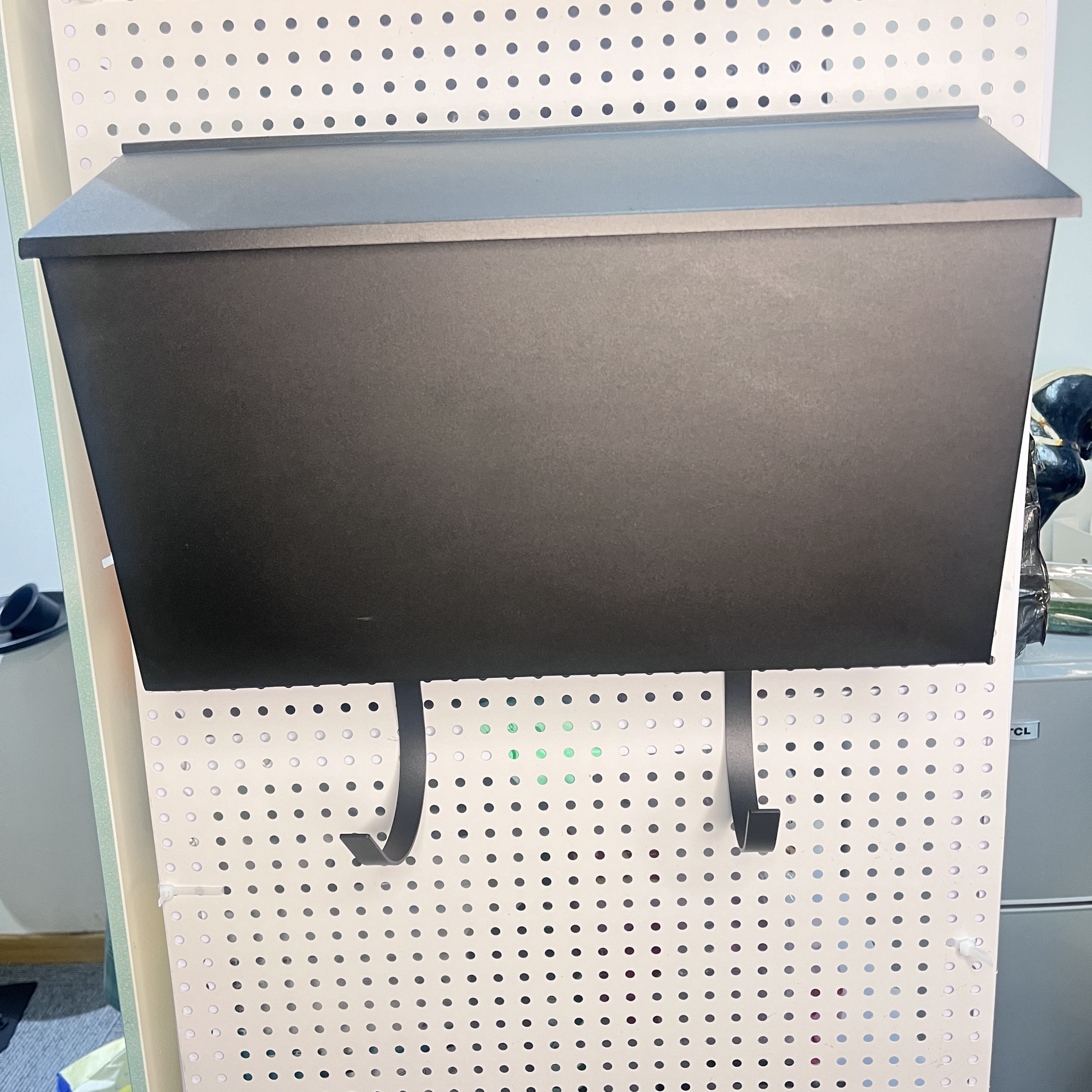 Popular-Galvanized-Steel-Wall-Mounted-Mailbox
