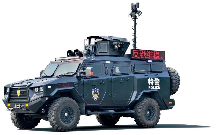 “华凯暴龙”装甲防暴车