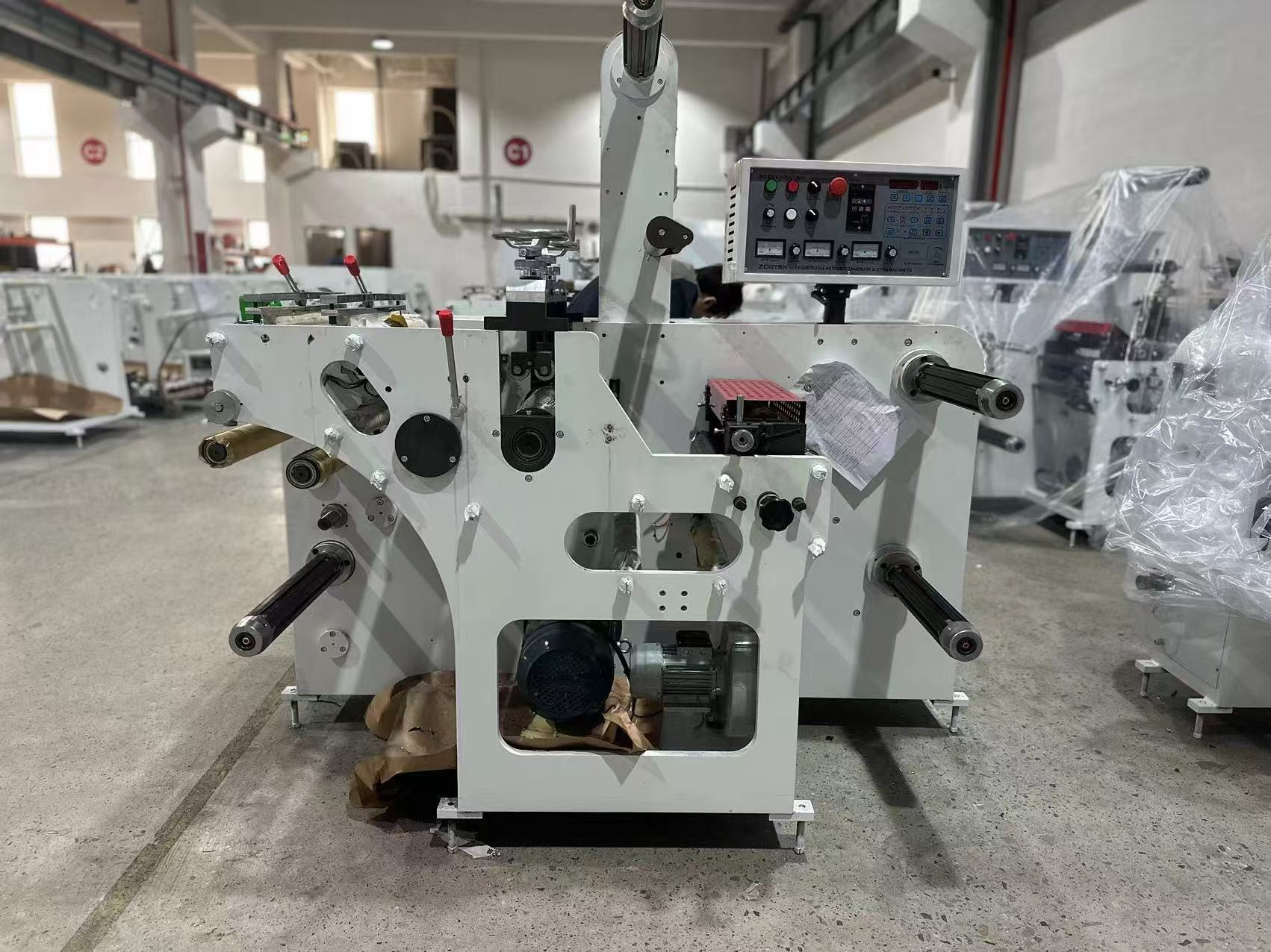 LABEL SLITTER FQ-350/ FQ-450
