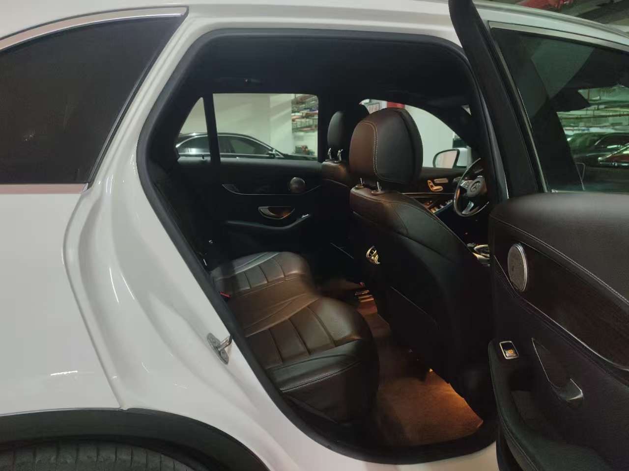 奔驰GLC 2018 GLC 260 4MATIC 豪华型