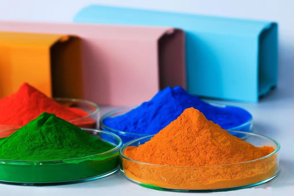 Homogenization is becoming more and more important, how to enhance the competitiveness of its own iron oxide black