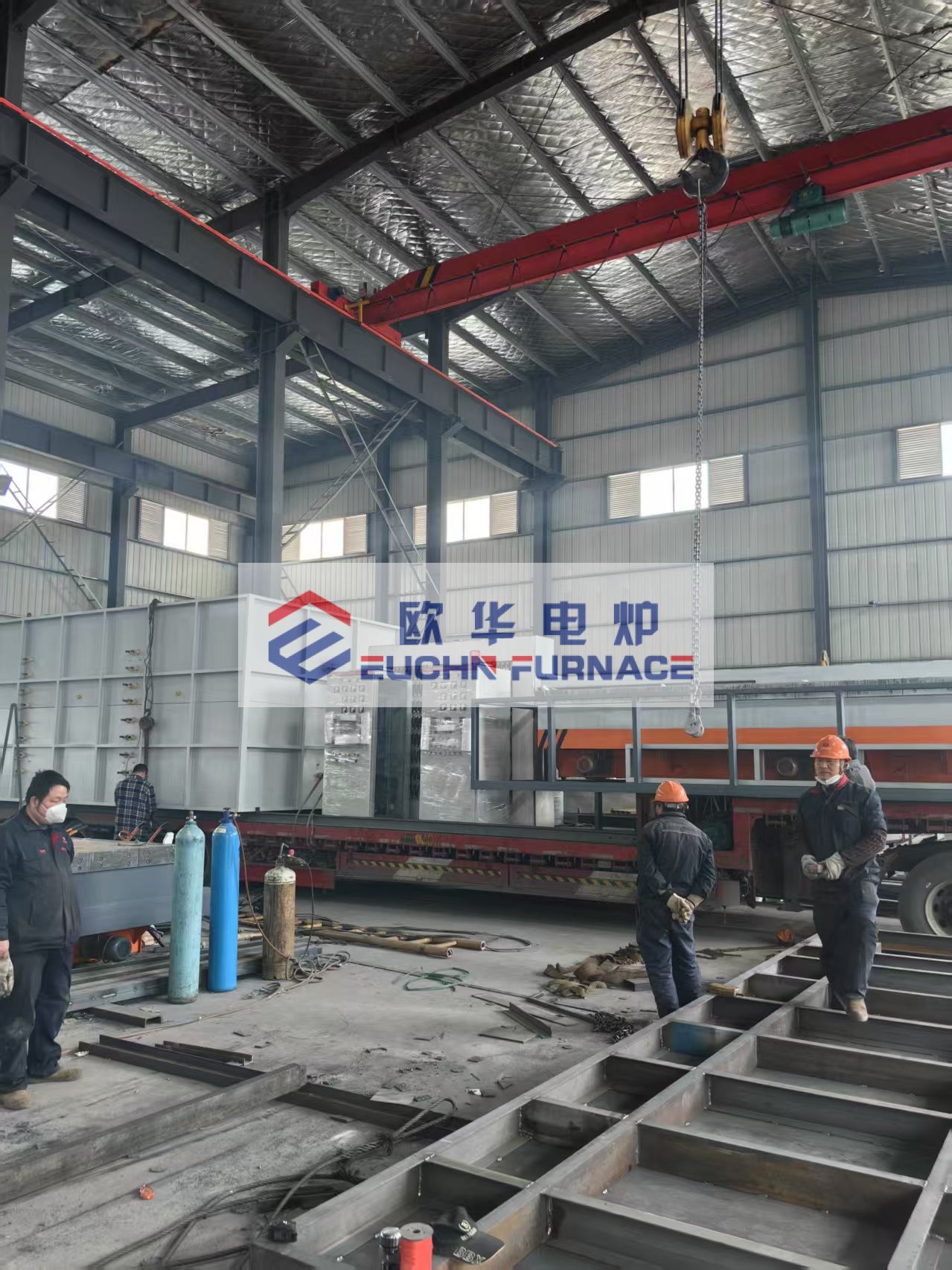 Our company shipped a large trolley type resistance furnace equipment