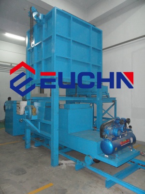 Vertical aluminum alloy quenching furnace