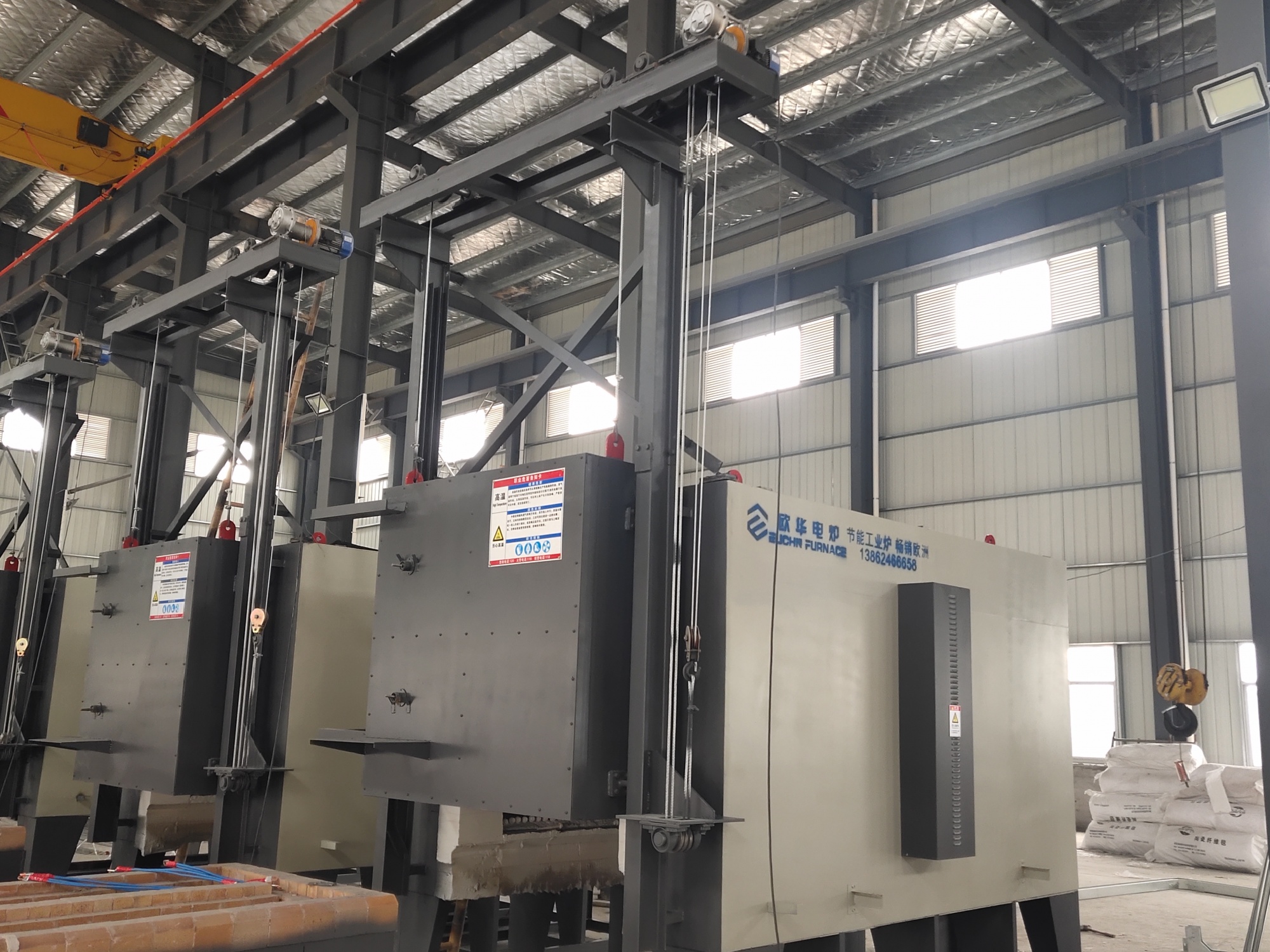 Bogie-hearth Resistance Furnace