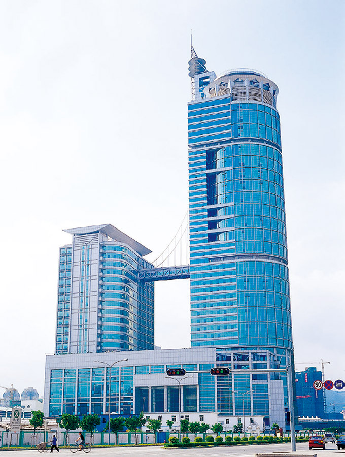 深圳市邮电中心