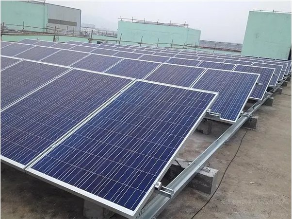 地上太陽光発電スタンドベースとフラットルーフPVスタンドベースの種類は何ですか?