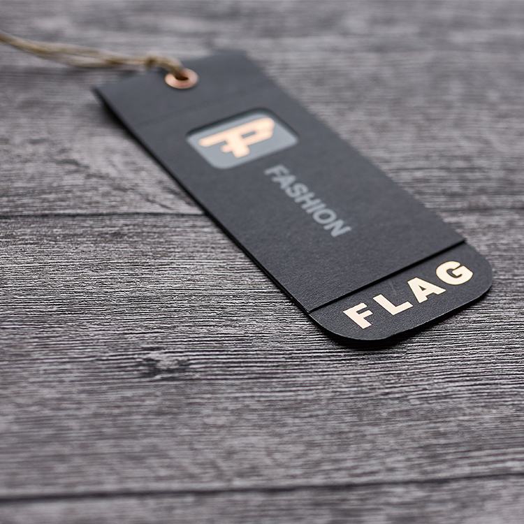 Customized Luxury Jeans Hang Tag Clothing Paper Hang Tag With Gold Foil Luxury Garment Hang Tag Printing