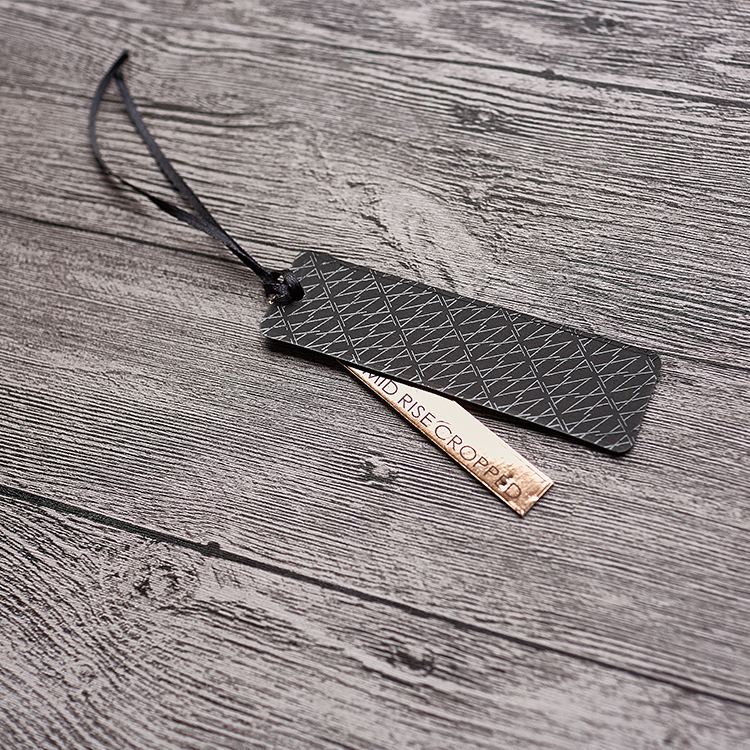 Custom Luxury Clothing Hang Tag For Garment Luxury Jewelry Swing Tag Luxury Bracelet Price Tag For Hot Sale Products