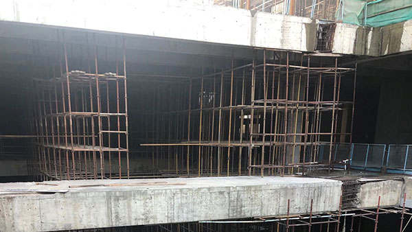 某自建房楼体倾斜纠偏工程