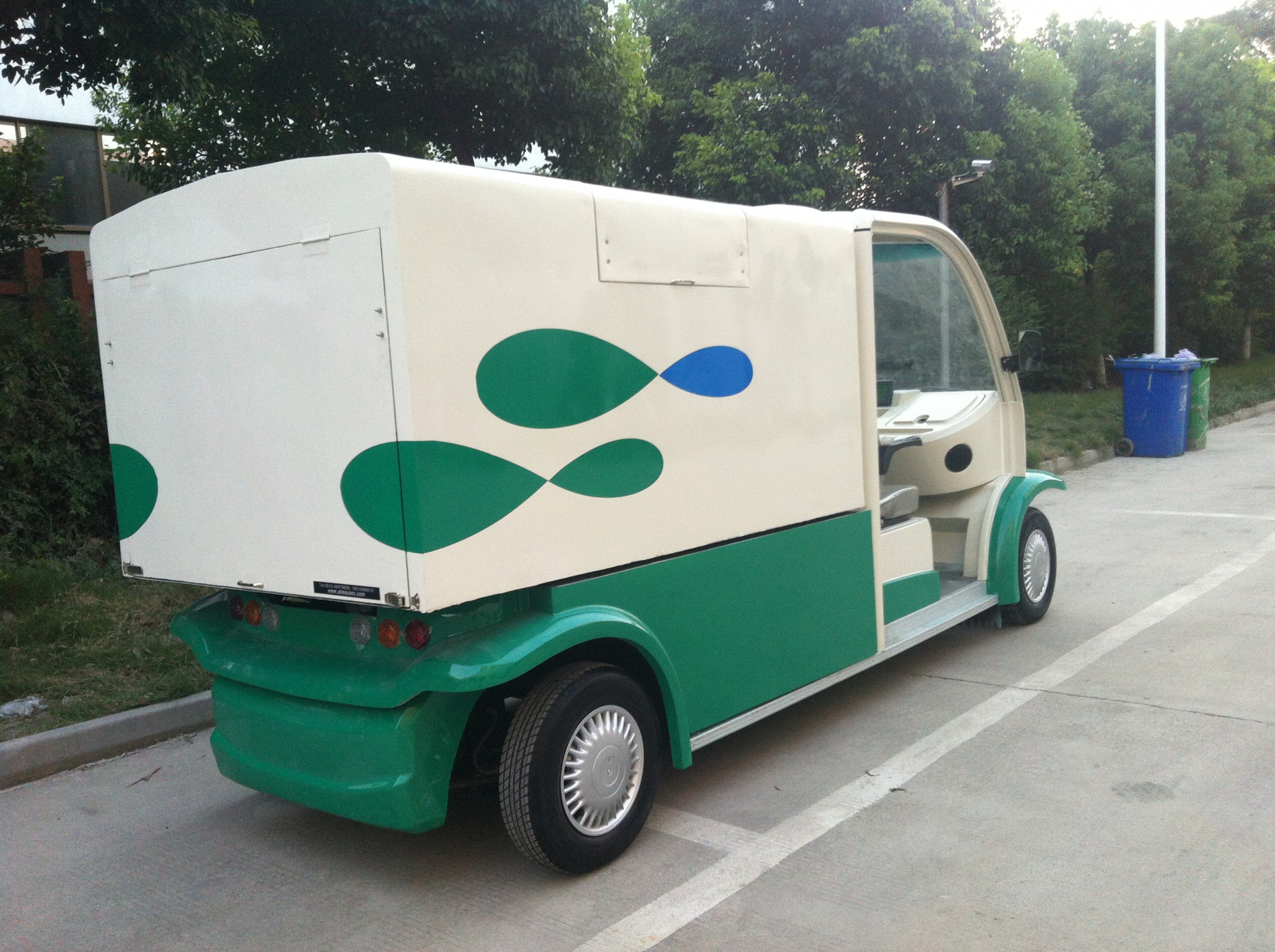 自卸车-AW6062XJ