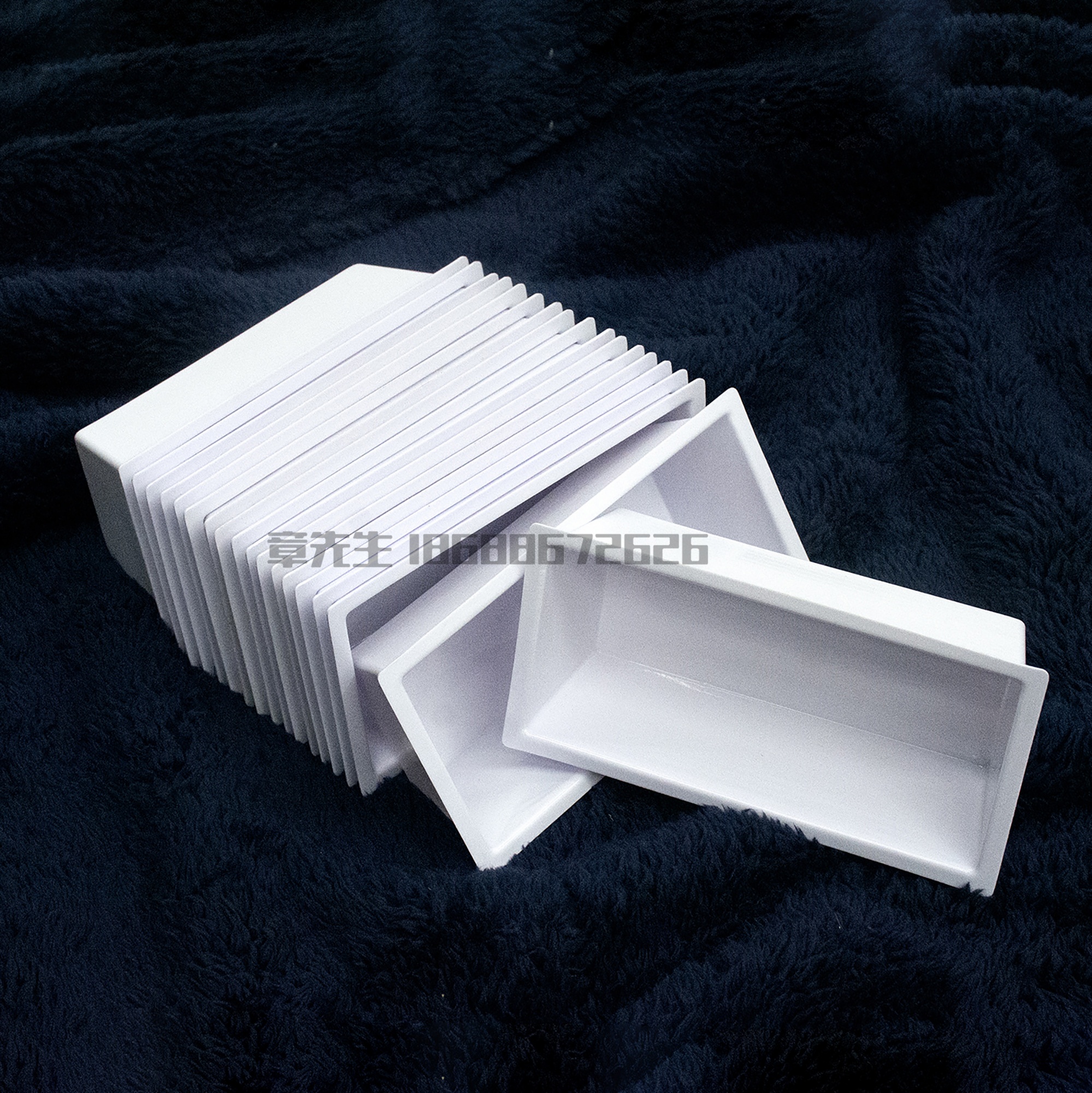 perspiration plastic box
