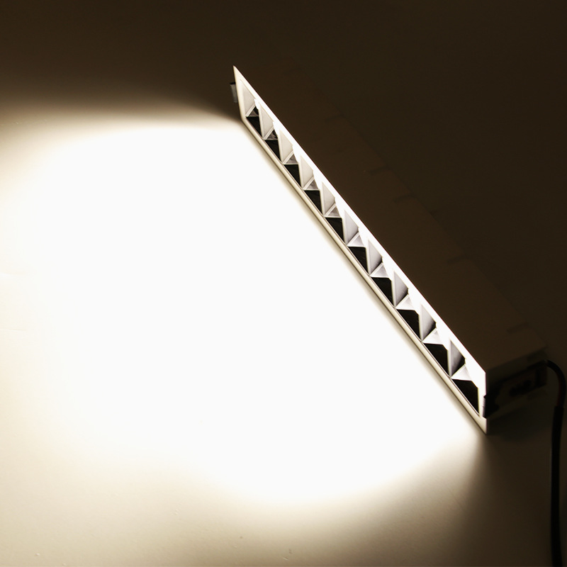 GL Recessed Down Light 