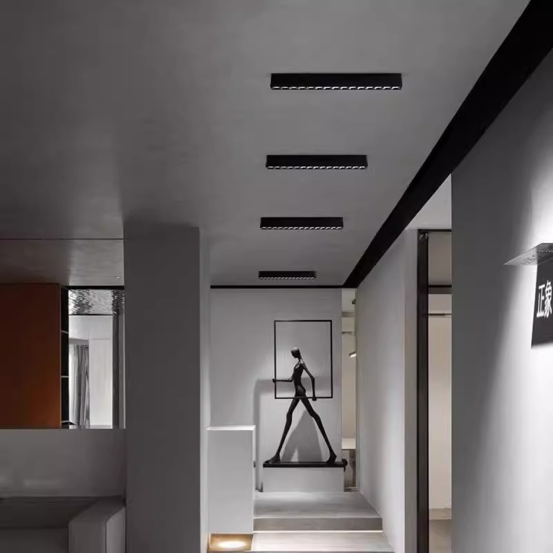 GL Surface Mounted Linear Light