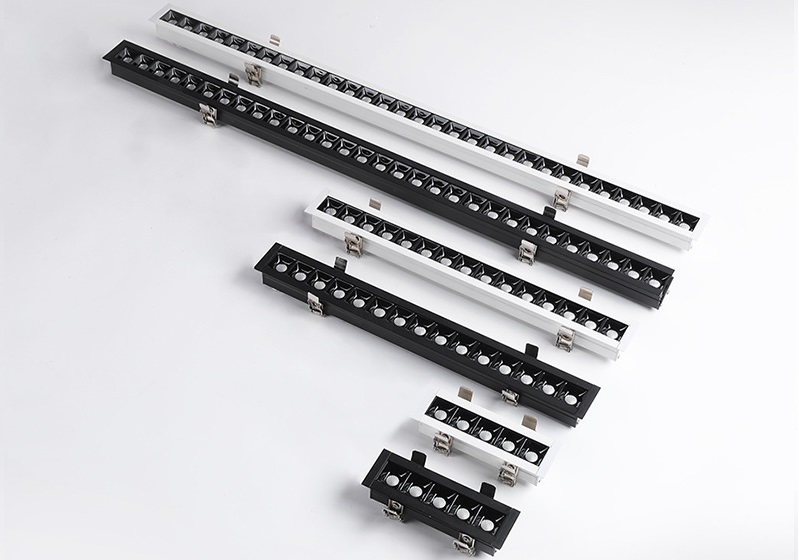 RL Linear Recessed Down Light