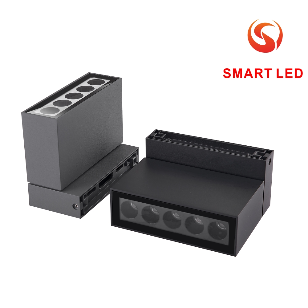 Outdoor Wall Mounted Linear light