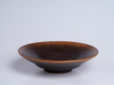 复古喷黄斗笠盘