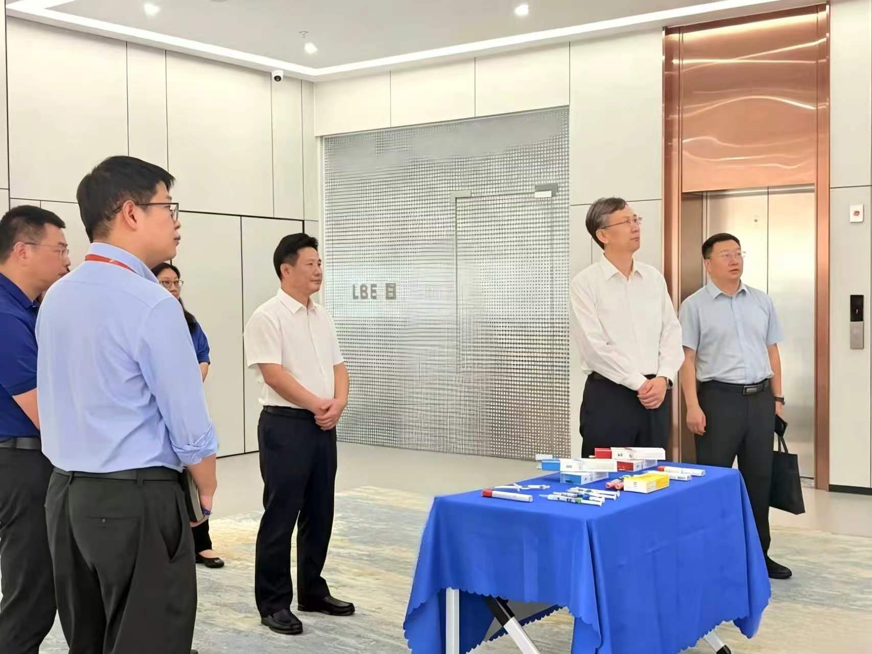 国家药监局副局长杨胜一行莅临新博研桥调研指导 赋能公司创新发展