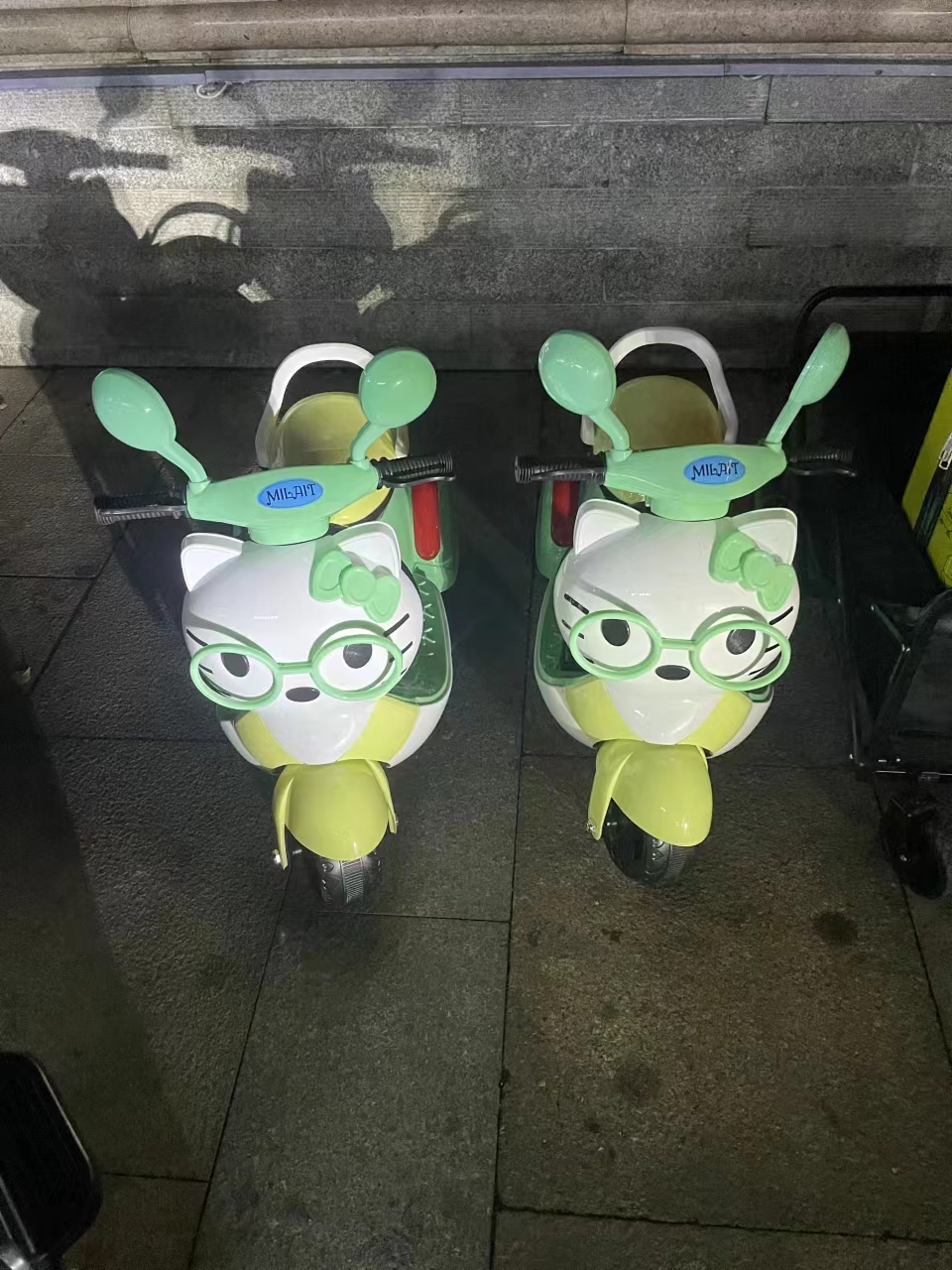 采购需求：童车
